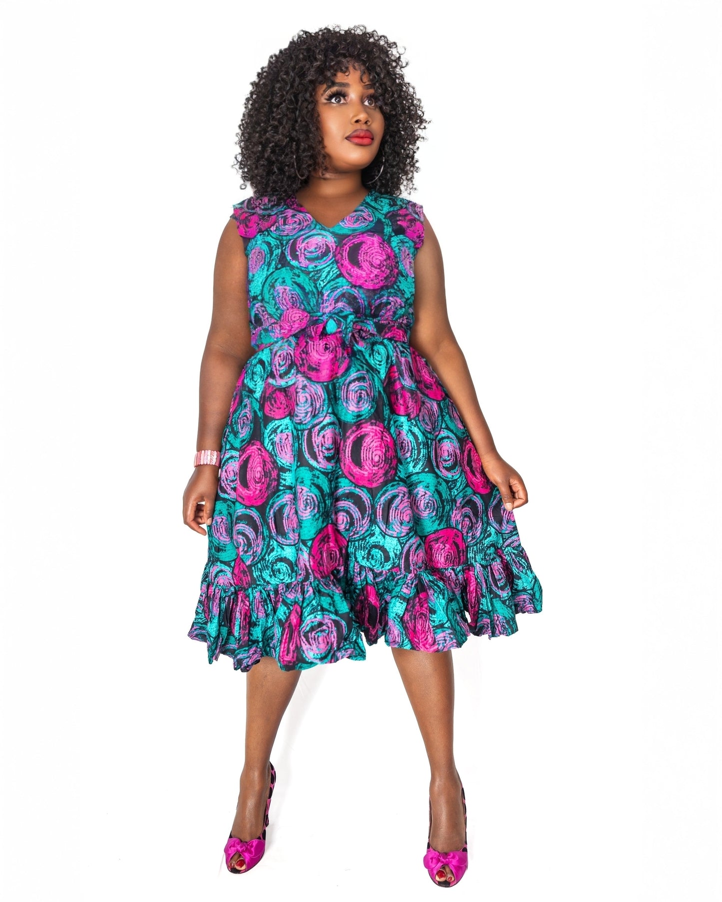 Sleeveless Dress With Belt